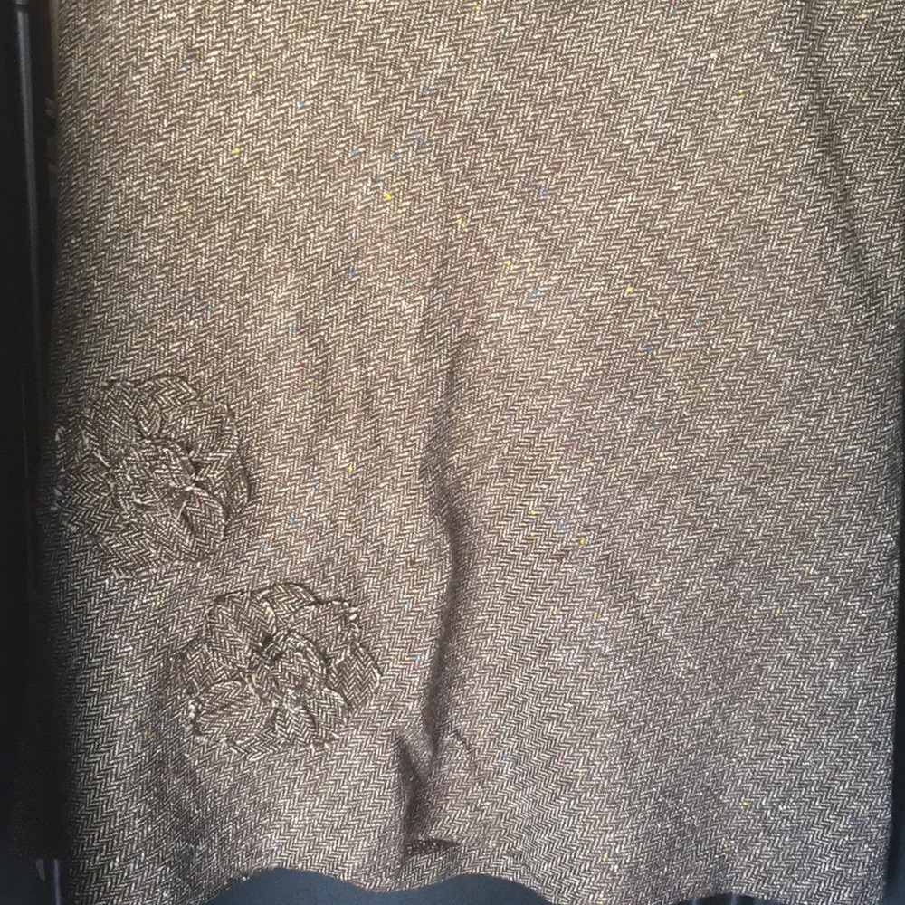 Suit - Picture 3 of 4